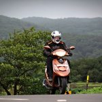 Cara Mengerem di Tanjakan dengan Sepeda Motor Biar Lebih Aman - Tuwaga