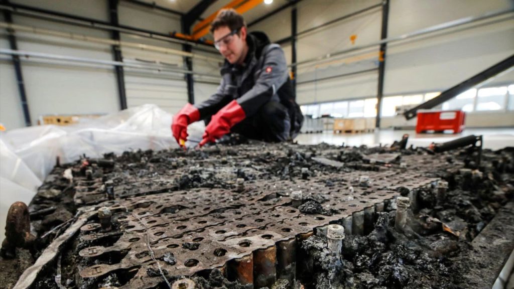 Kemana Limbah Bekas Baterai Wuling EV Akan Berlabuh?