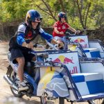 Keseruan Pembalap Red Bull MotoGP Adu Cepat Becak Motor Mandalika - Tuwaga