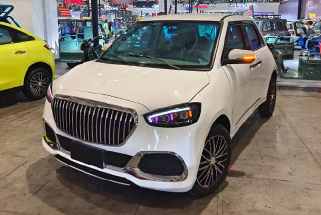 Replika Mercedes-Maybach GLS tampaknya merupakan mobil yang sama dengan Phantom hanya ganti fascia