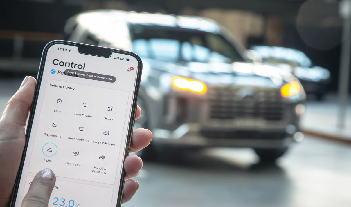 Fitur Stolen Vehicle beroperasi disaat mobil mendeteksi upaya pencurian mobil