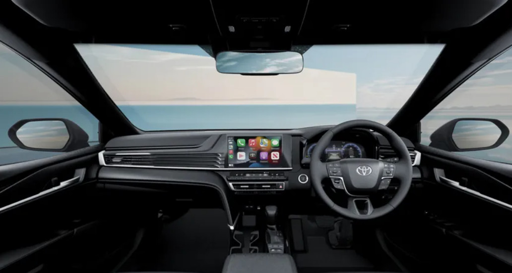 Nuansa kabin Toyota Camry gen-9 lebih modern