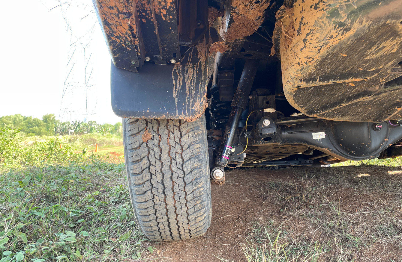 Set suspensi monotube terbaru rilisan Kayaba bikin karakter bantingan Fortuner terbaru berubah