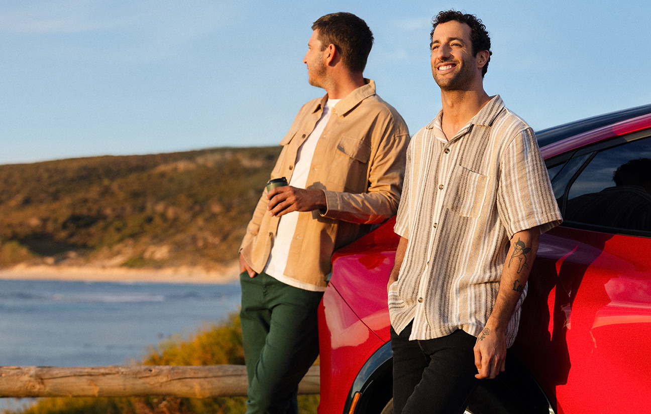 Pembalap F1 Daniel Ricciardo Bawa Ford Mustang Mach-E Melintasi Australia Barat Pembalap F1 Daniel Ricciardo Bawa Ford Mustang Mach-E Melintasi Australia Barat