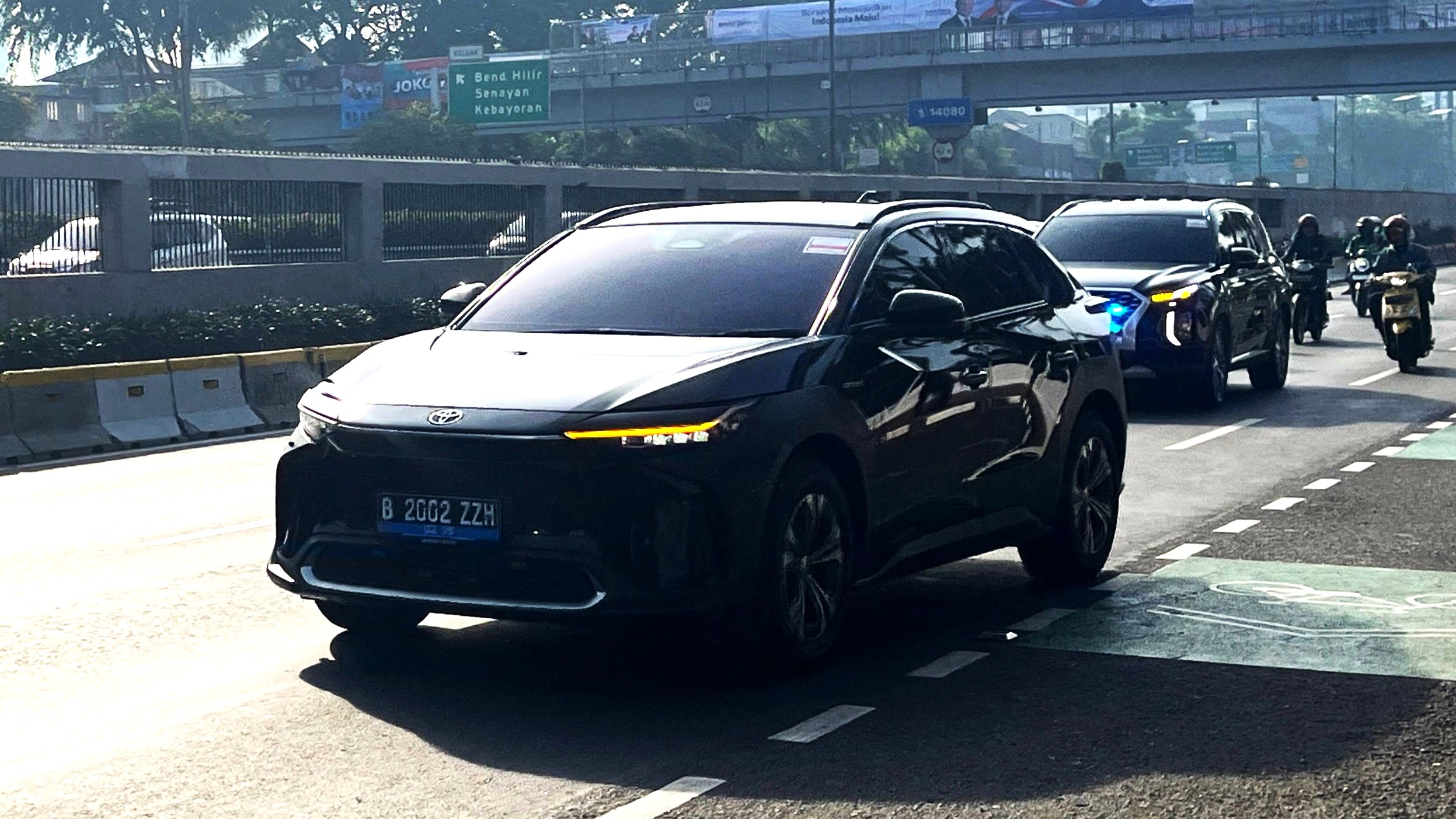 Toyota bZ4X Ikut Bertugas di Upacara Pelantikan Presiden dan Wakil Presiden Indonesia 2024-2029 Toyota bZ4X kerap digunakan dalam event resmi internasional di Tanah Air