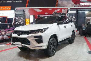 New Toyota Fortuner 2.8 GR 4×4 Pakai Aksesori OEM Jadi Ganteng Begini