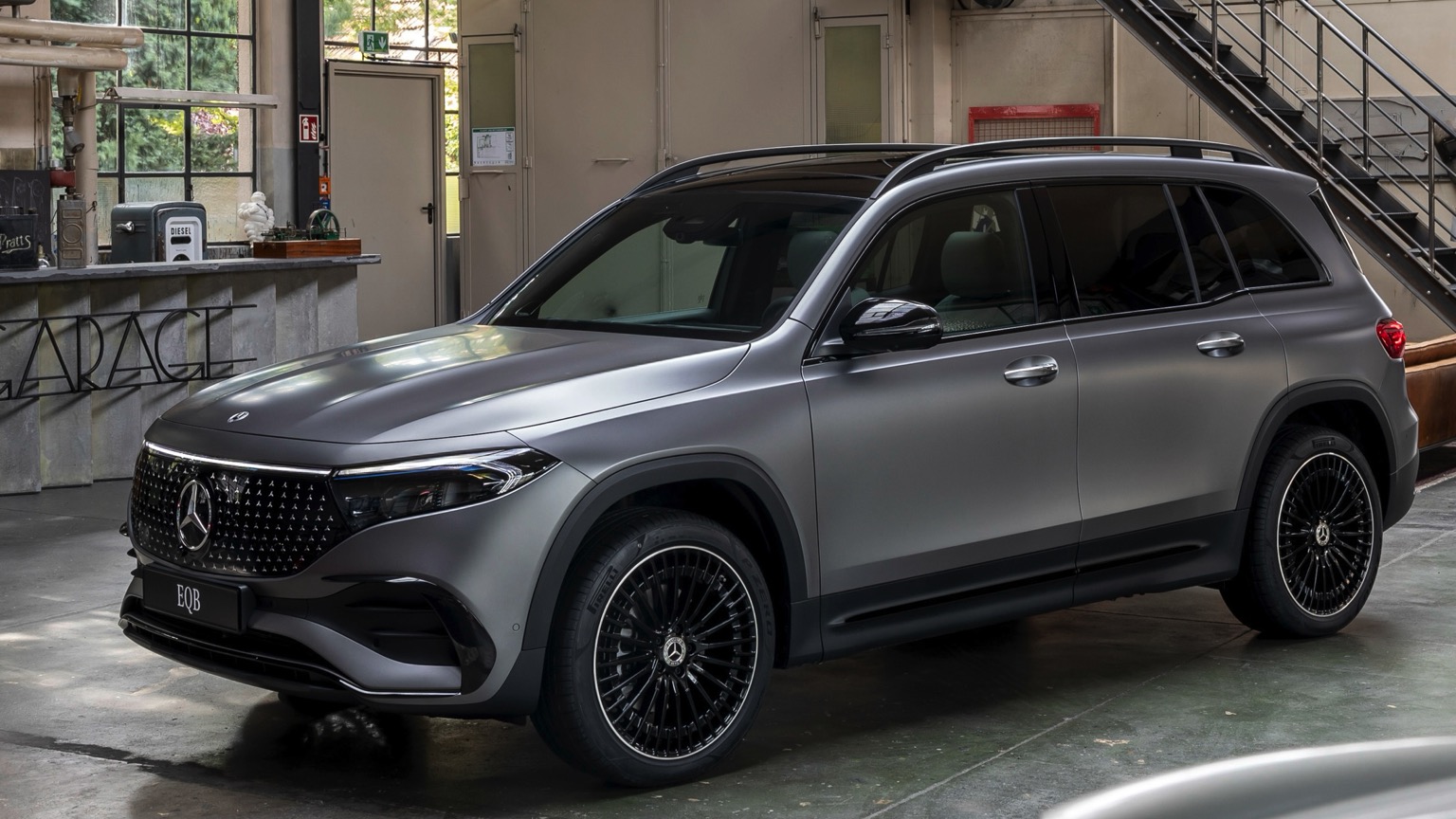 Bocoran Mobil Baru Akhir Tahun 2024, Perang Harga dan Model Kekinian! Mercedes EQB 2024