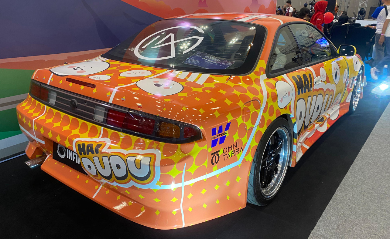 Tampilan belakang Nissan Silvia S14 Hai Dudu x Vertex