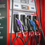 Harga Pertamax Series Oktober 2024 Turun, RON92 Jadi Rp 12.100 - Tuwaga