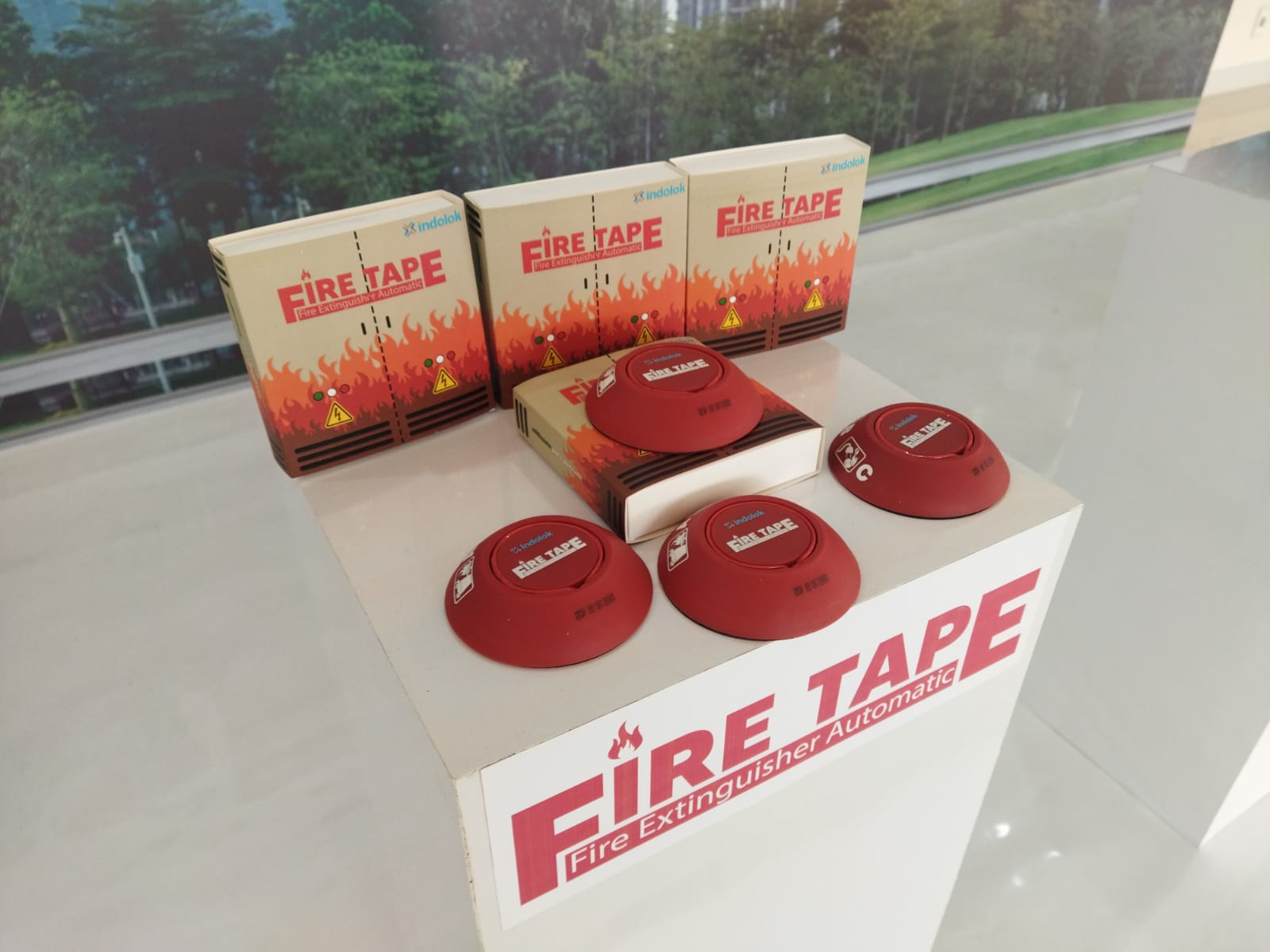 Tips Mudah Pasang Fire Tape Cegah Titik Api Dari Balik Bonnet Pemasangan fire tape diklaim mampun menekan suppres (titik) api dengan akurat