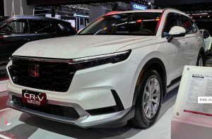 Referensi Modifikasi Honda CR-V Simpel Tapi Signifikan