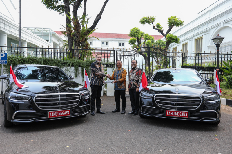 Mercedes-Benz S-Class siap dukung pelantikan Presiden