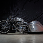 Royal Enfield Phoenix Tampil Memukau Jadi Bagger