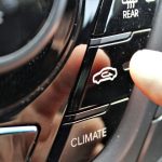 4 Fungsi Penting Tombol Fitur Sirkulasi Udara di Mobil