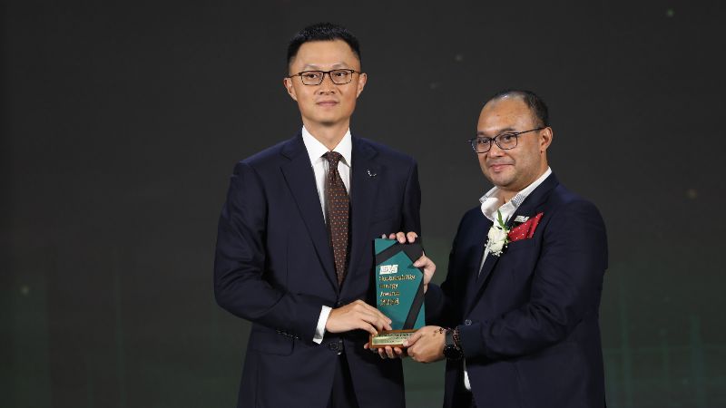 Wuling Motors Raih Penghargaan Green Car of The Year