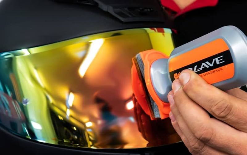 Cara Merawat Kaca Helm