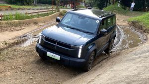 Chery J6 Sudah Mulai Produksi Lokal, Langsung Gas Varian AWD dan RWD