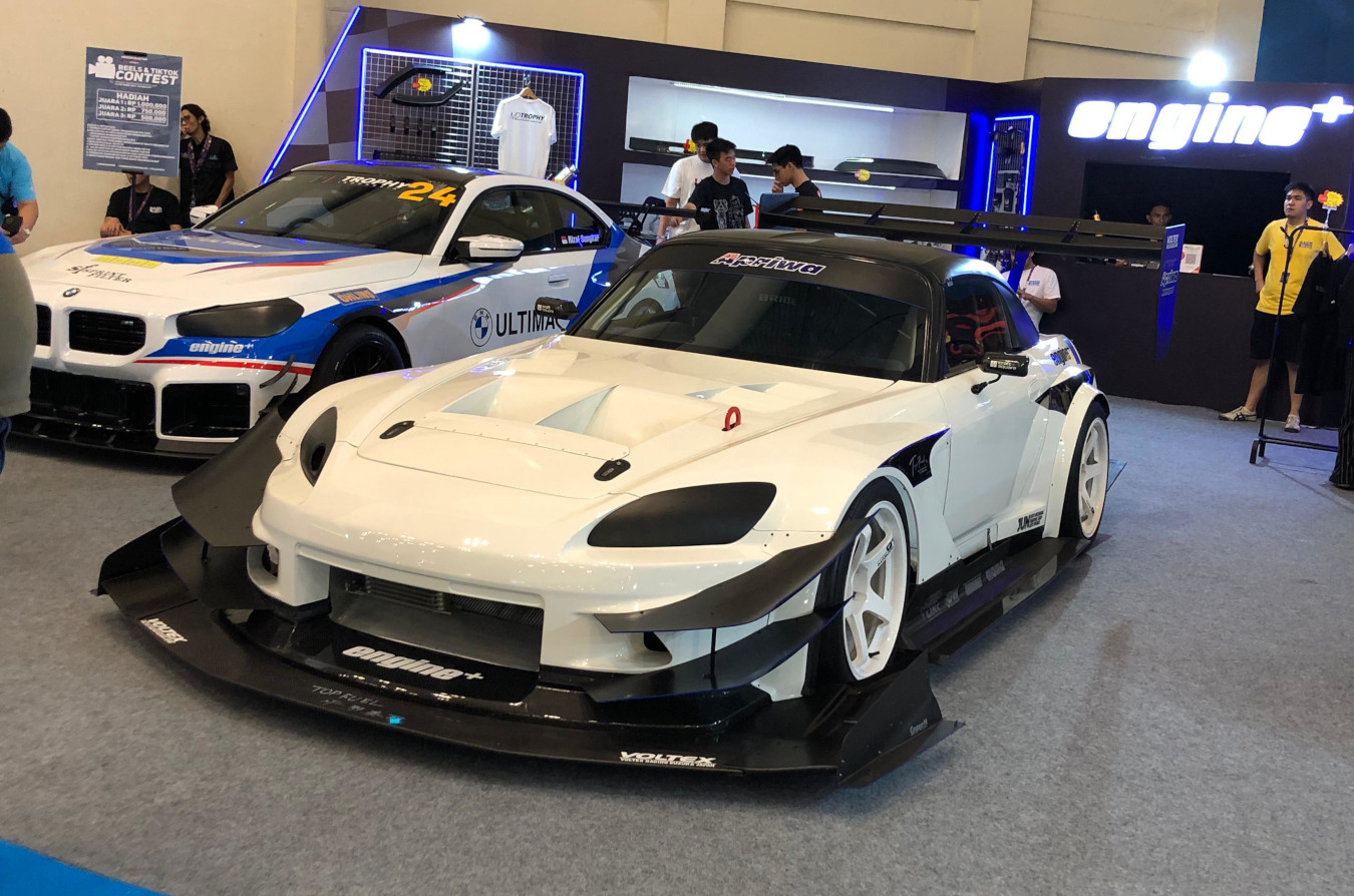 Modifikasi Honda S2000 digarap Engineplus bareng Top Fuel