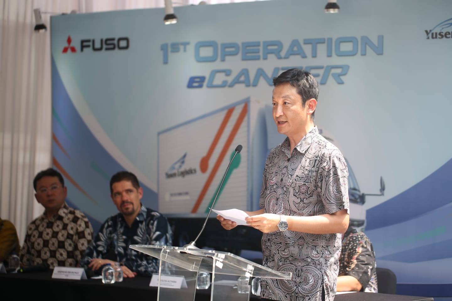 Tetsuya Aoyama, Presiden Direktur PT. Yusen Logistics Indonesia turut memberikan kata sambutan