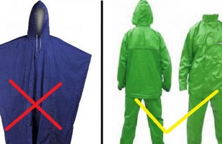Jas Hujan Ponco Berbahaya
