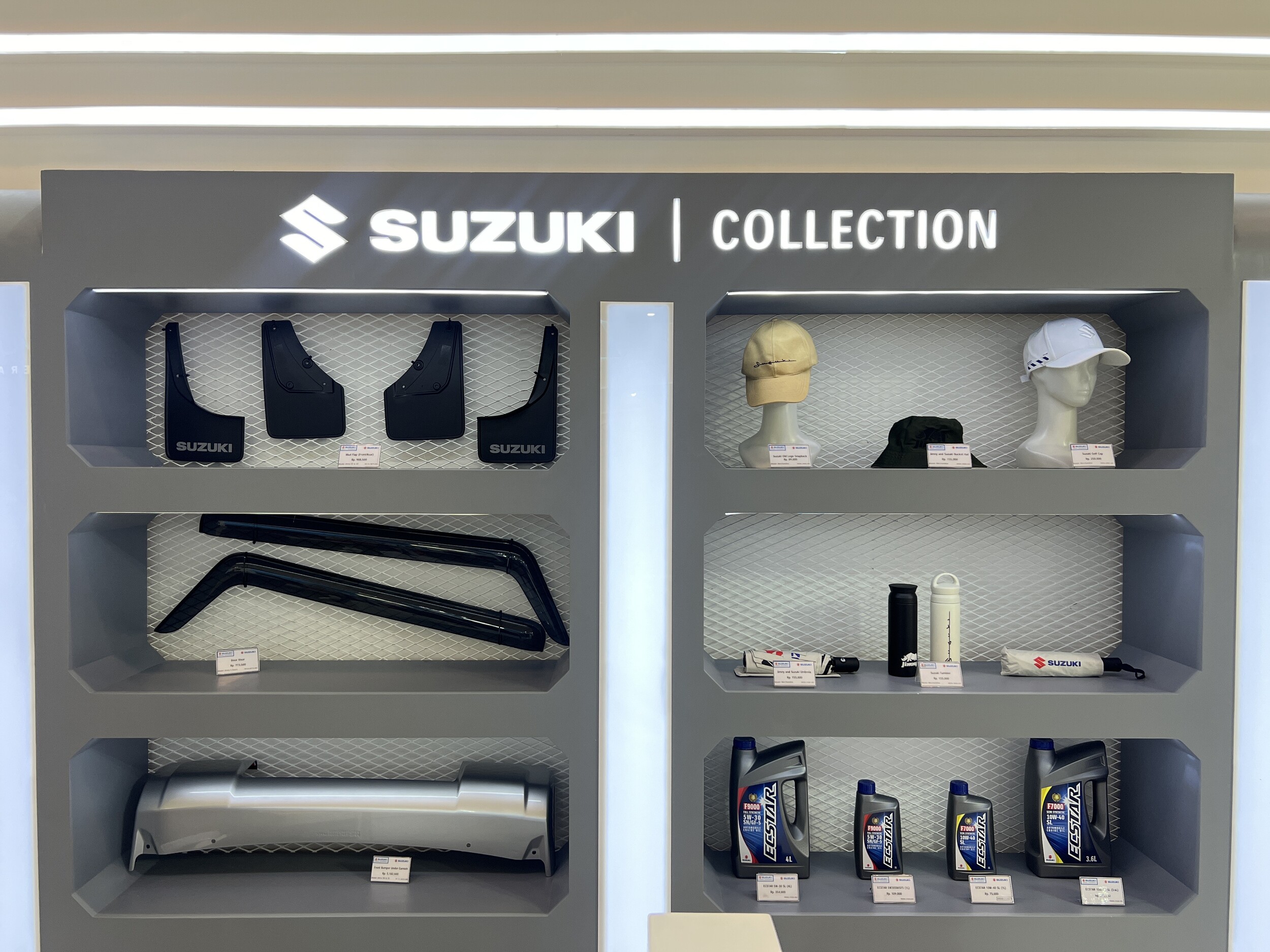 Tidak Sekadar Jualan Mobil, Beli Spare Part Suzuki Lebih Murah di GJAW 2024 Suzuki Indonesia juga memajang ragam aksesoris Suzuki Collection