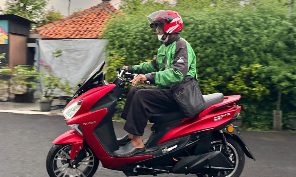 POLYTRON dan Gojek Kolaborasi Dorong Percepatan Penggunaan Motor Listrik
