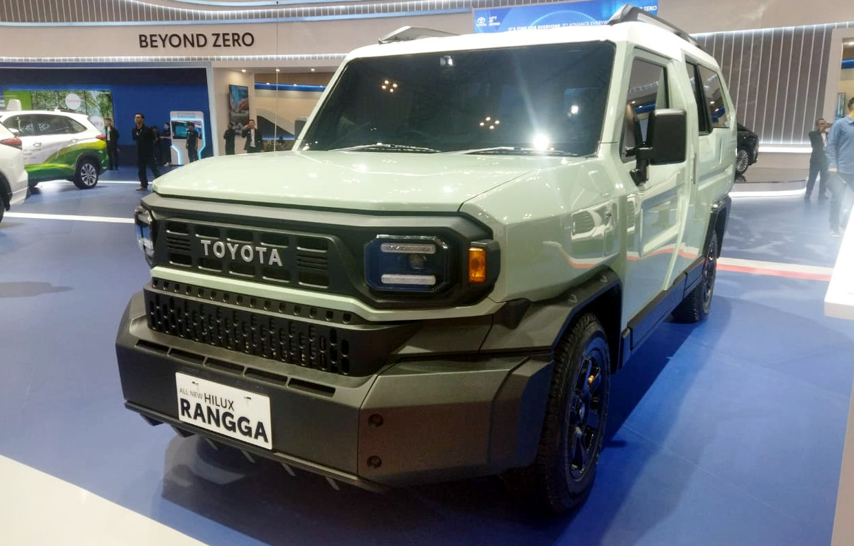 Ragam Konversi Toyota Hilux Rangga Satu Mobil Untuk Banyak Solusi Konversi Toyota Hilux jadi SUV