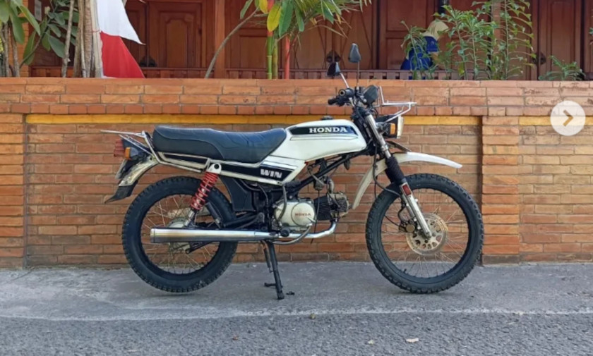 Berburu Motor Bekas di Akhir Tahun? Cek 7 Komponen Ini Sebelum Deal Sempat tak dilirik, Honda Win 100 kini jadi incaran untuk dimodifikasi (Foto : IG @Iseng-iseng Store)