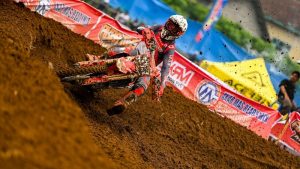 M. Arsenio Raih Dua Podium di Kejurnas Motocross Grasstrack 2024