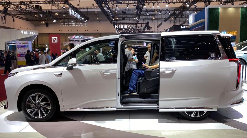 Review Maxus MIFA 9, MPV Listrik Rp1 Miliar image1635