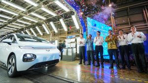 Wuling Cloud EV Resmi Diekspor, Produksi Lokal Tembus 160.000 Unit