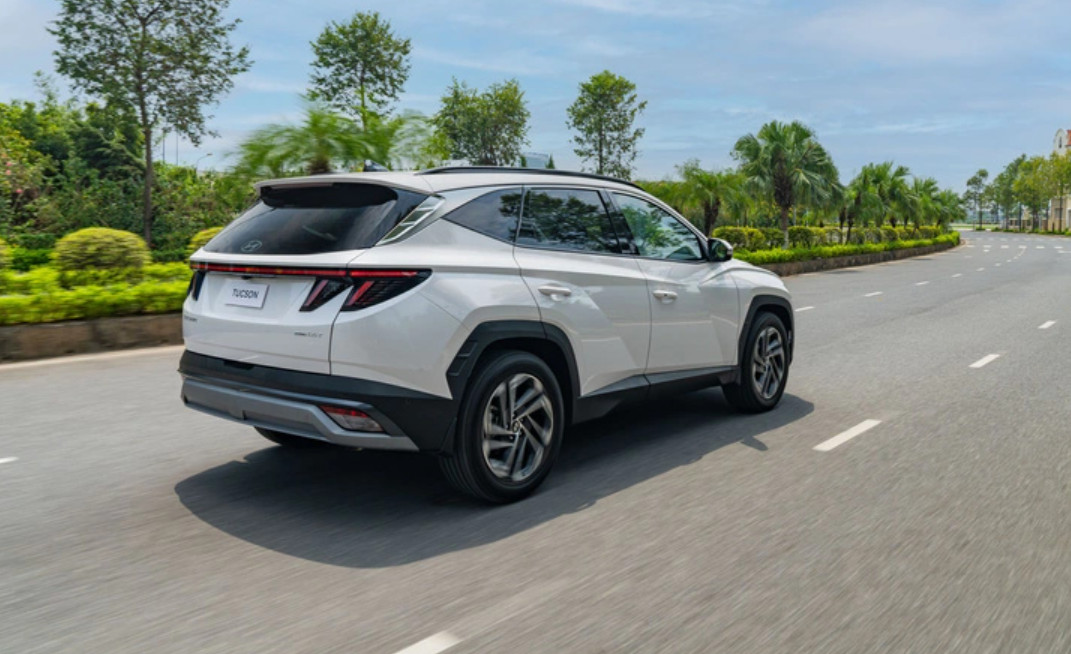 Secara global ada 4 varian mesin yang ditawarkan Hyundai Tucson 2024