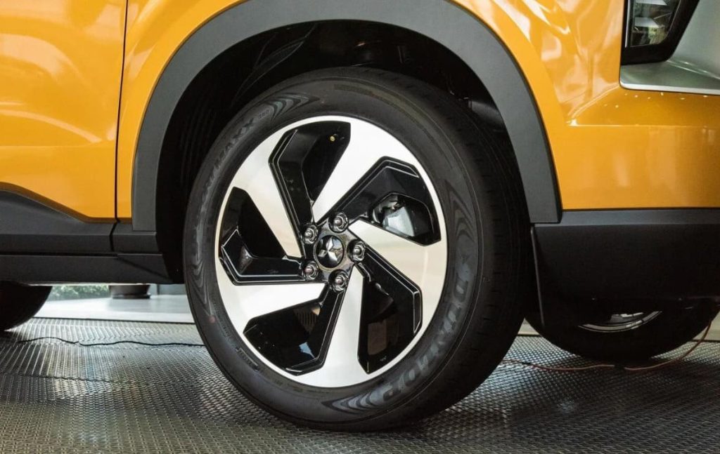 Memilih Ban Mobil Yang Benar