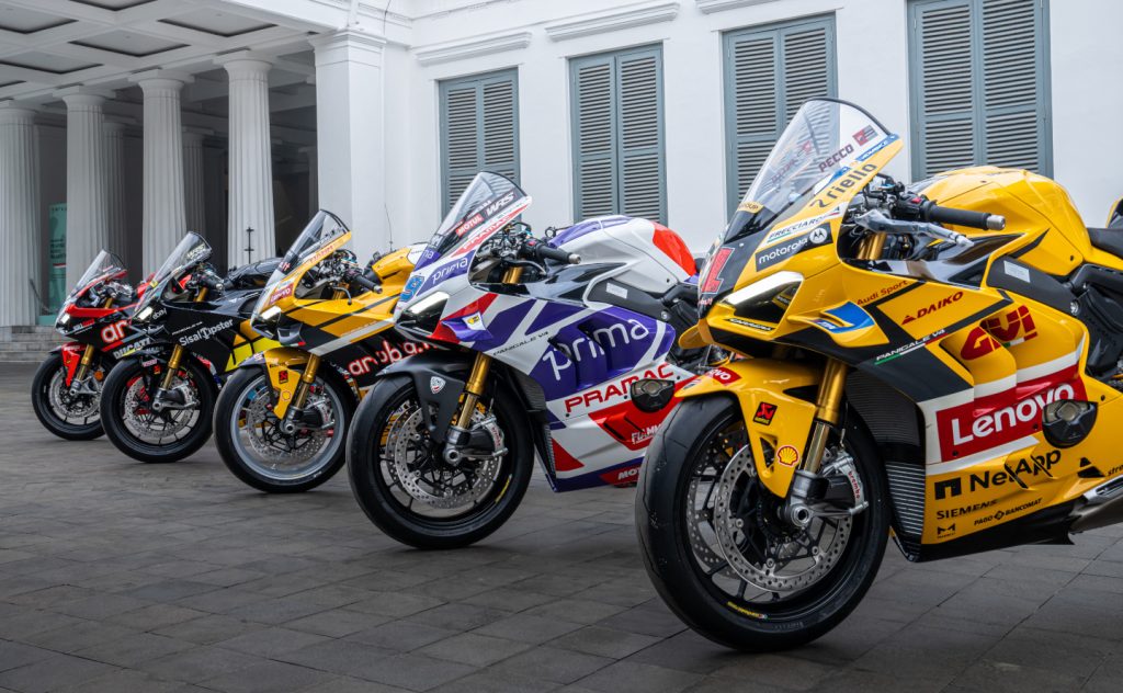 Ducati Panigale Replika Balap dan Juara Dunia 2023