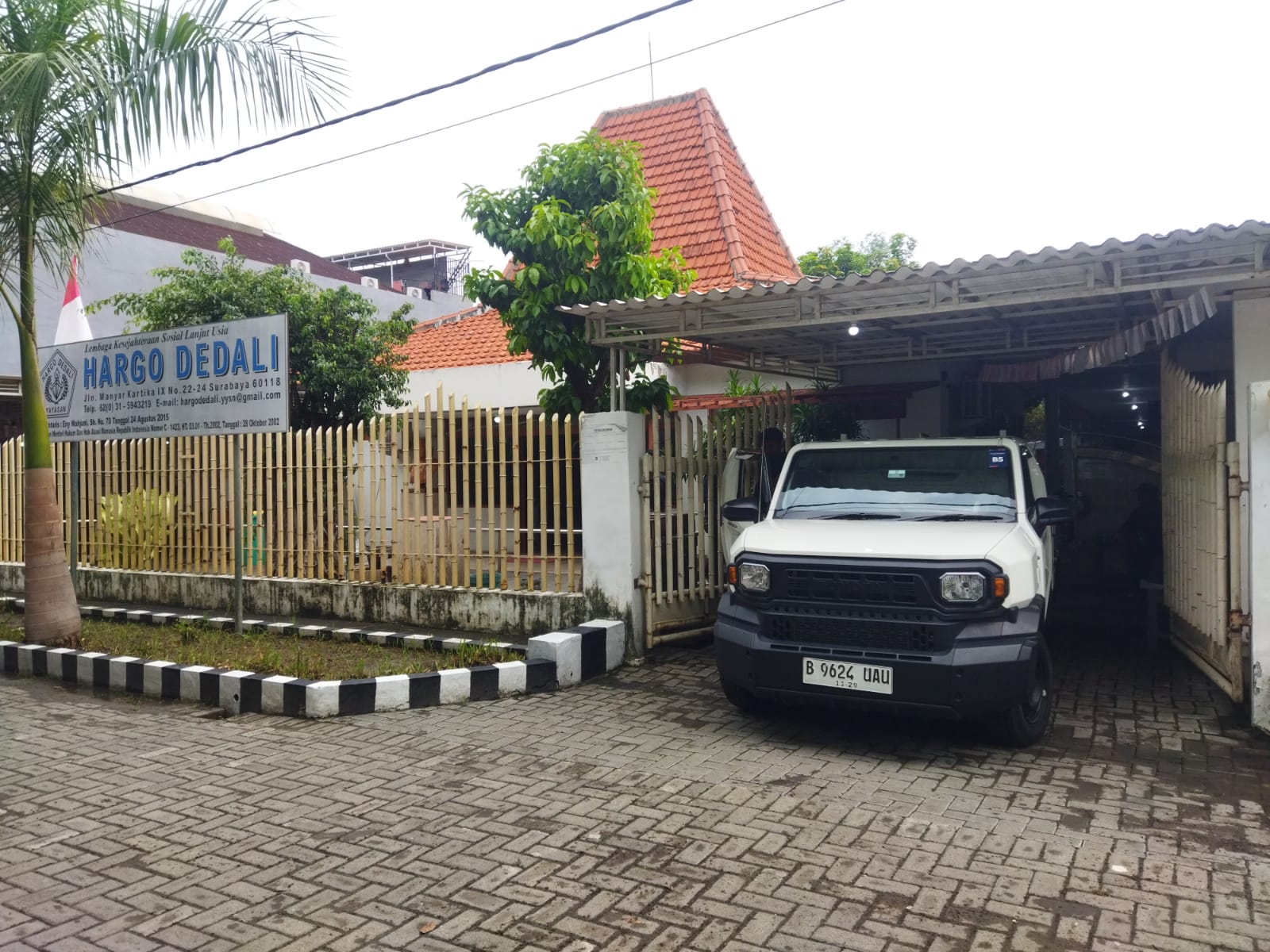 faaad9ba b2b1 4919 8e0e 3a2584bc354e