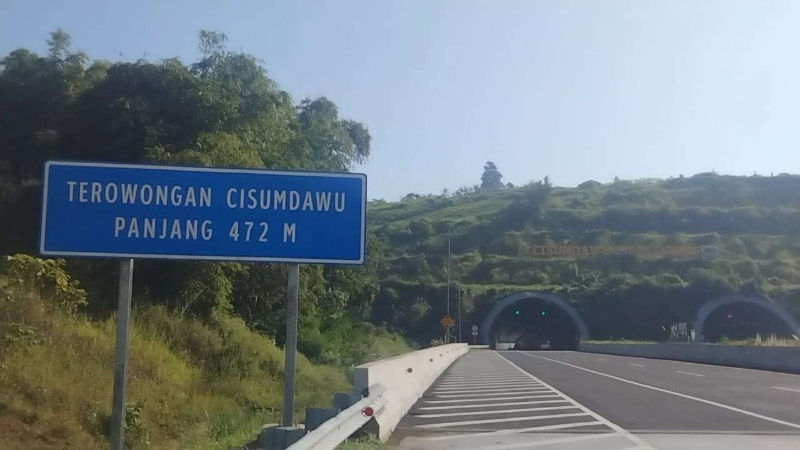 Tarif tol Cisumdawu terbaru 2024