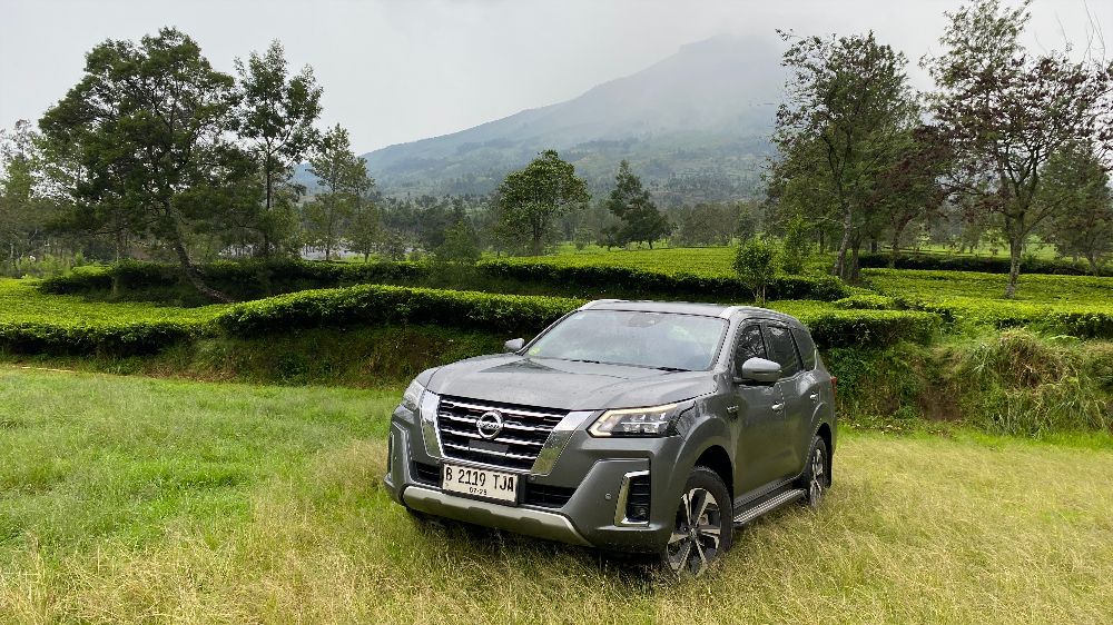 Review Nissan Terra VL 4x4