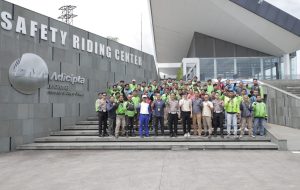 inDrive Gelar Pelatihan Keselamatan Berkendara bagi Ratusan Pengemudi di Kota Bandung