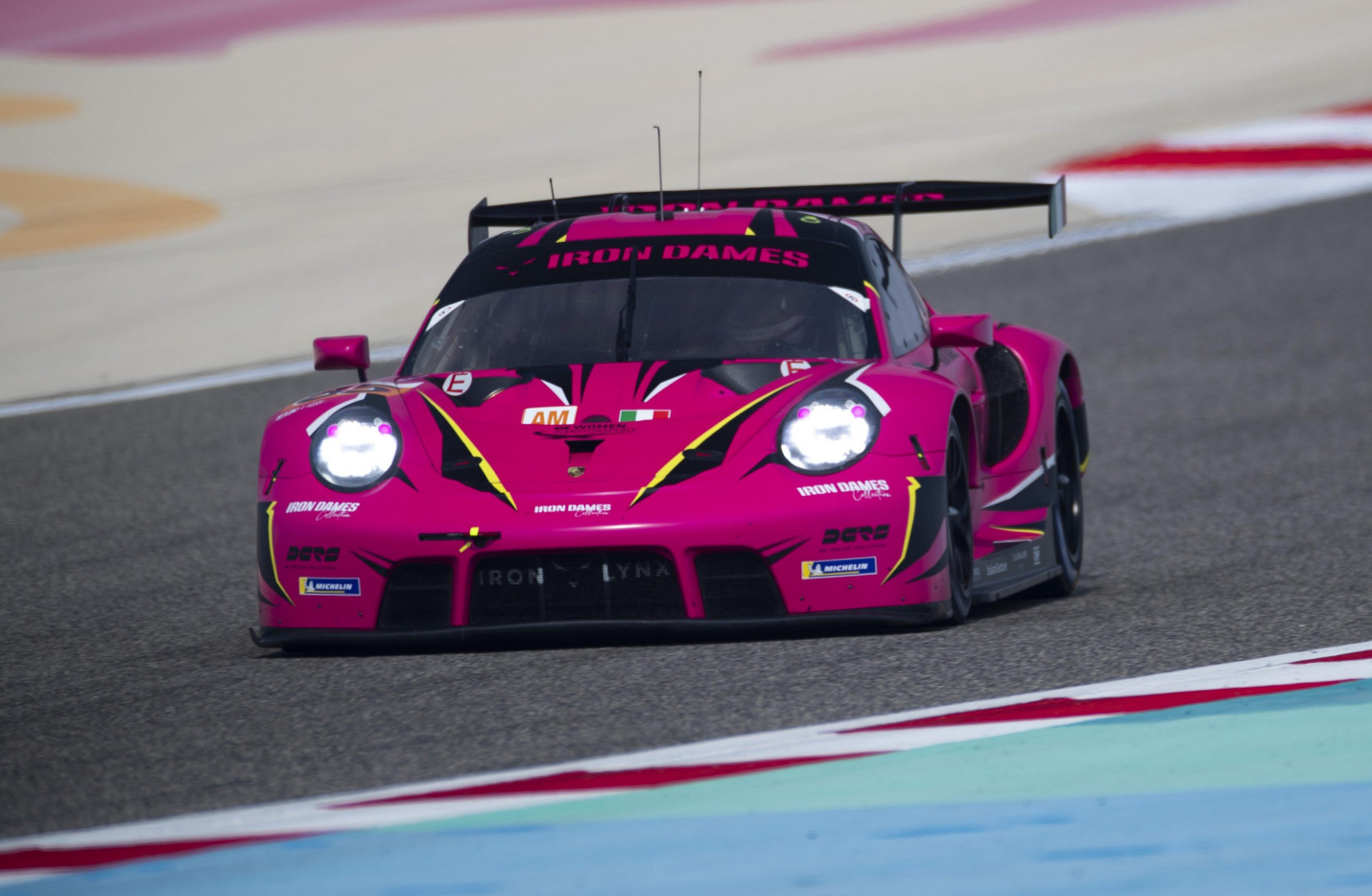 Porsche X Iron Dames jadi bentuk dukungan kepada pembalap muda