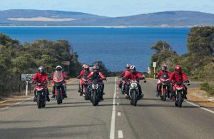 8 Ducati Berplat Indonesia Melintasi Negara Bagian Barat Australia