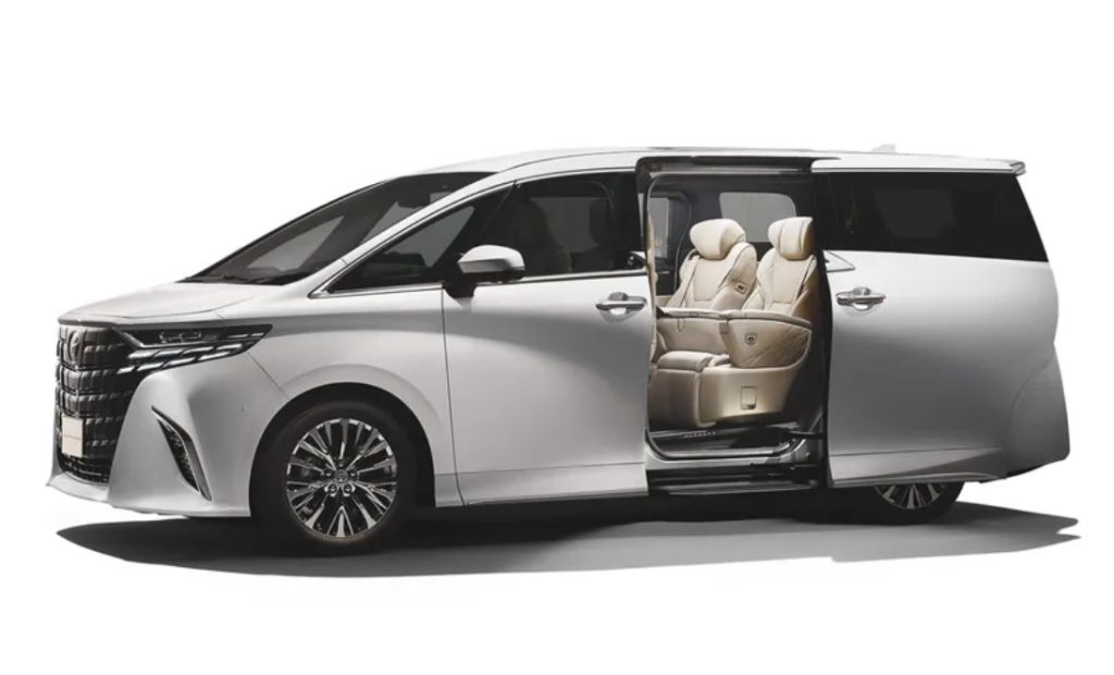 Perbedaan Toyota Alphard PHEV vs Alphard Hybrid
