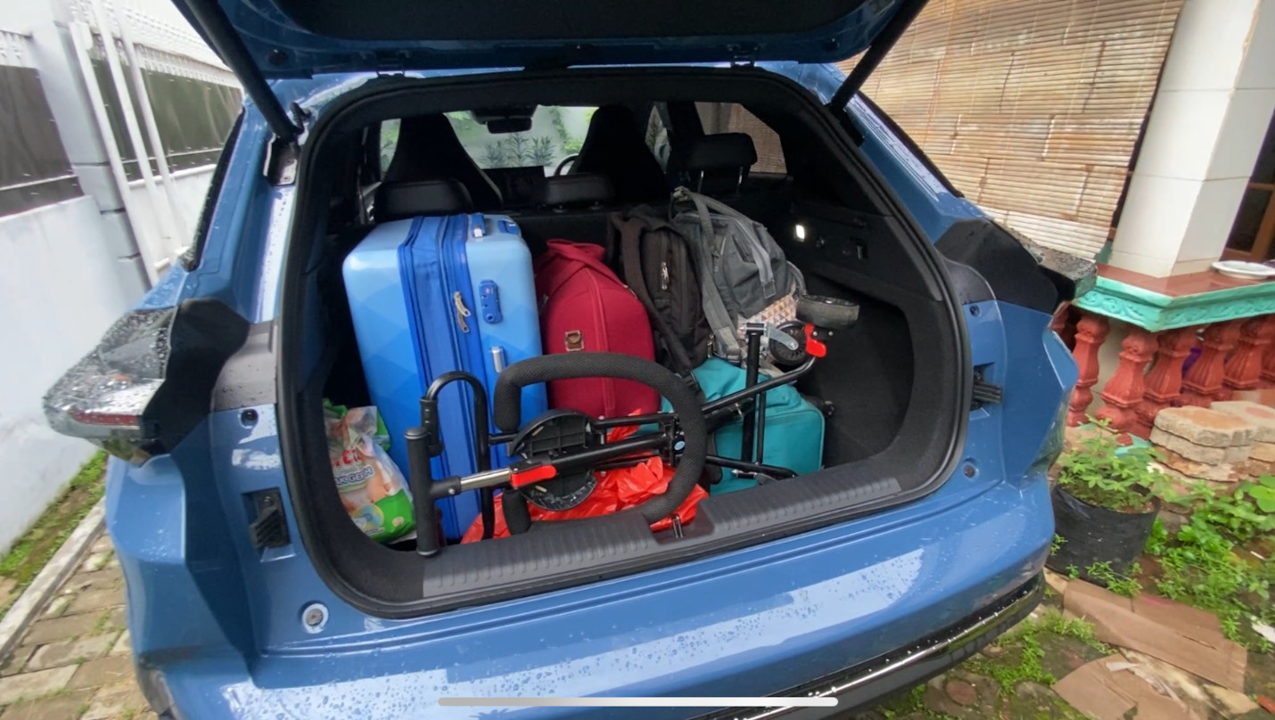 #MoLibur2024 : Dimanja Neta X Liburan Praktis dan Nyaman ke Purwokerto hingga Bandung Bagasi Neta X jug tergolong luas