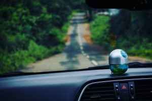 Salah Pilih Parfum Mobil Bisa Bikin Mabuk Darat, Ini Alasannya!