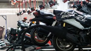 Tips Berkendara Aman Pulang Liburan Akhir Tahun dengan Sepeda Motor