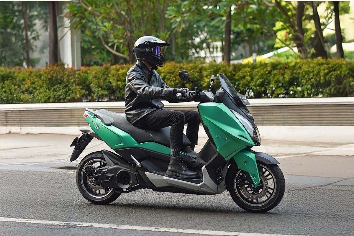 Polytron di IIMS 2025 bisa test ride Fox-500