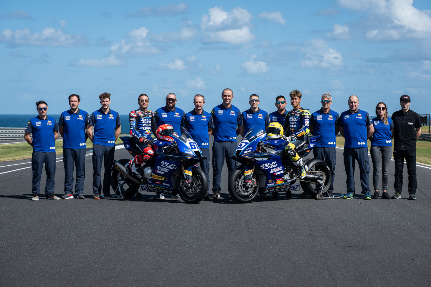 Aldi Sayta Mahendra bersama tim Evan Bros Racing