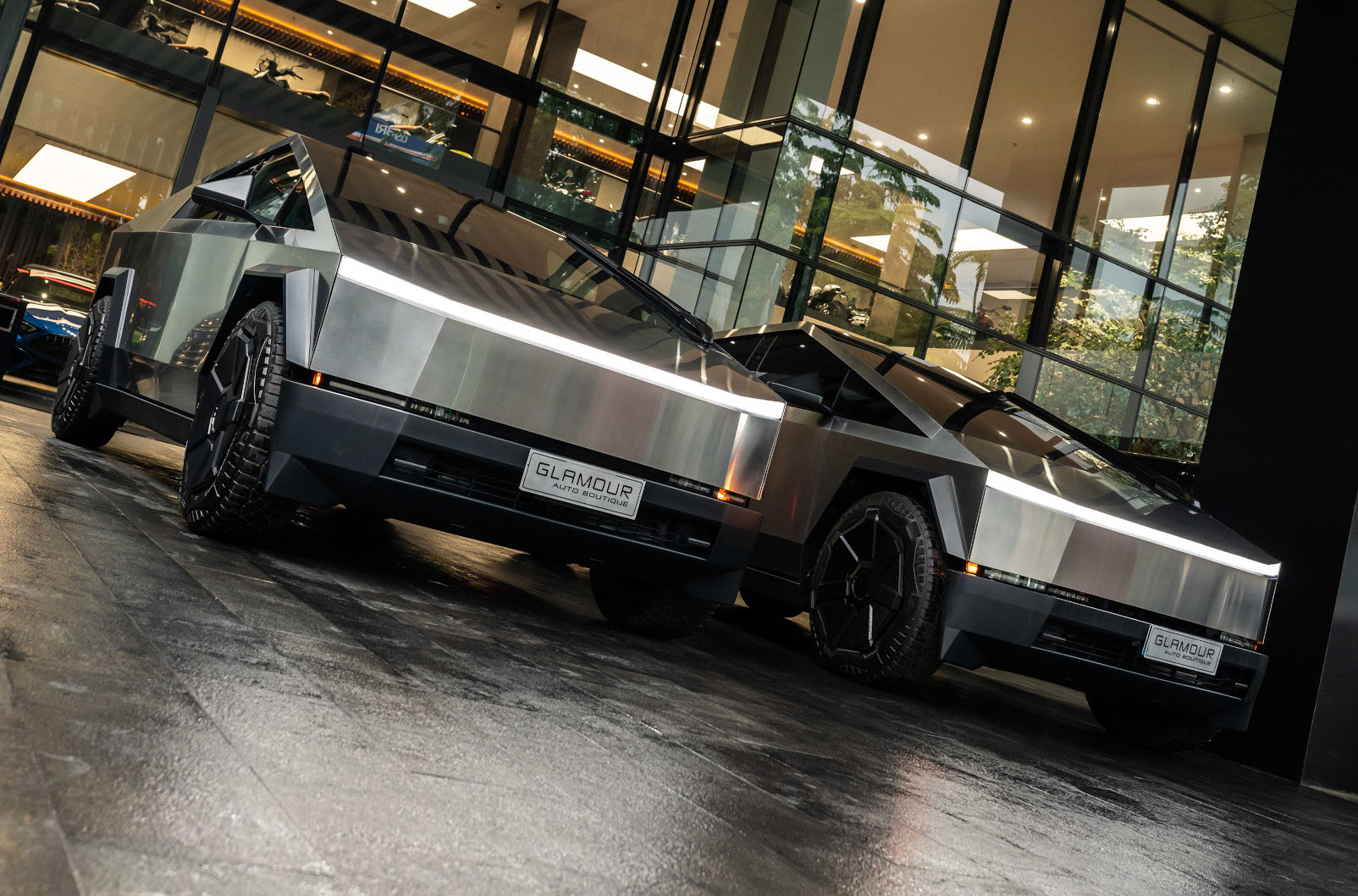 Dua Unit Tesla Cybertruck Cyberbeast Menyapa Indonesia Dua Unit Tesla Cybertruck Cyberbeast Menyapa Indonesia