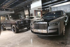 Persaingan Segmen Mobil Mewah Bakal Makin Ketat di Tahun 2025