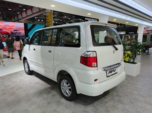 Varian dan Harga Suzuki APV Sang Legenda Yang Mempesona di IIMS 2025