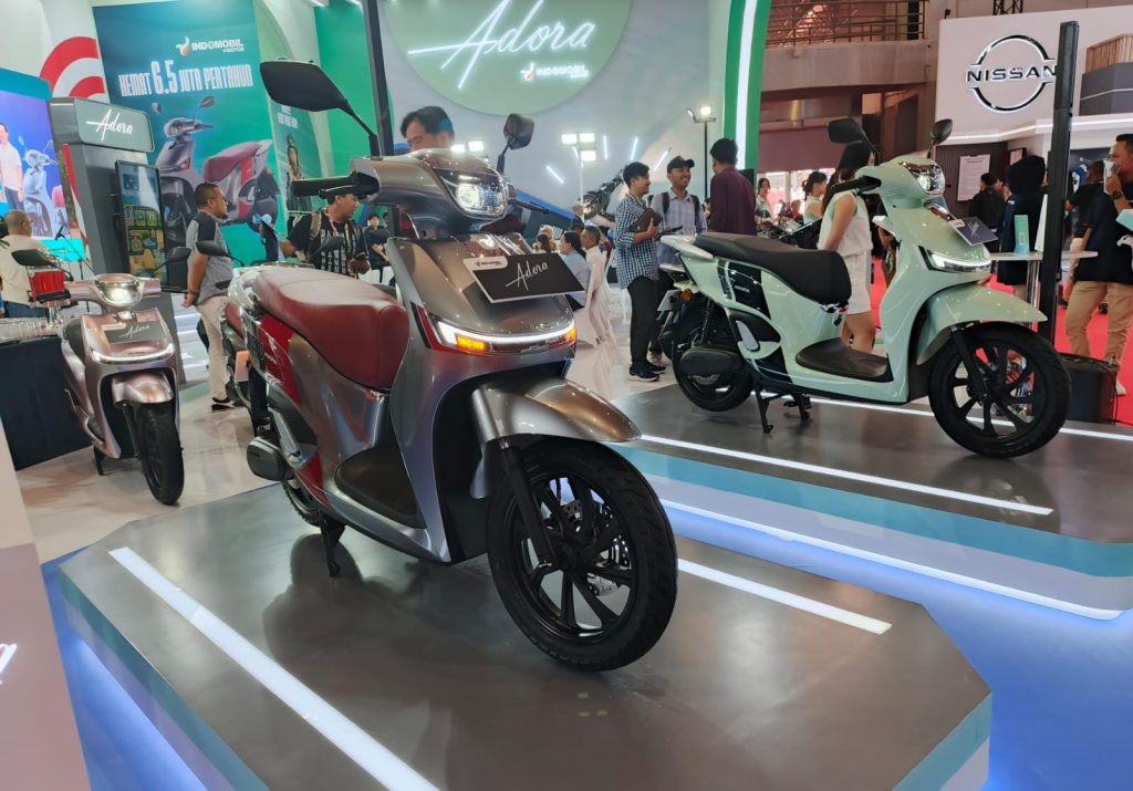Debut motor listrik Adora di IIMS 2025